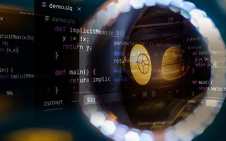 万宁 ,php声明和调用变量的符号是什么？